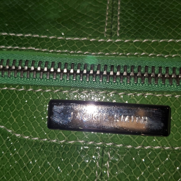 Crossbody or tote handbag. - Picture 5 of 7